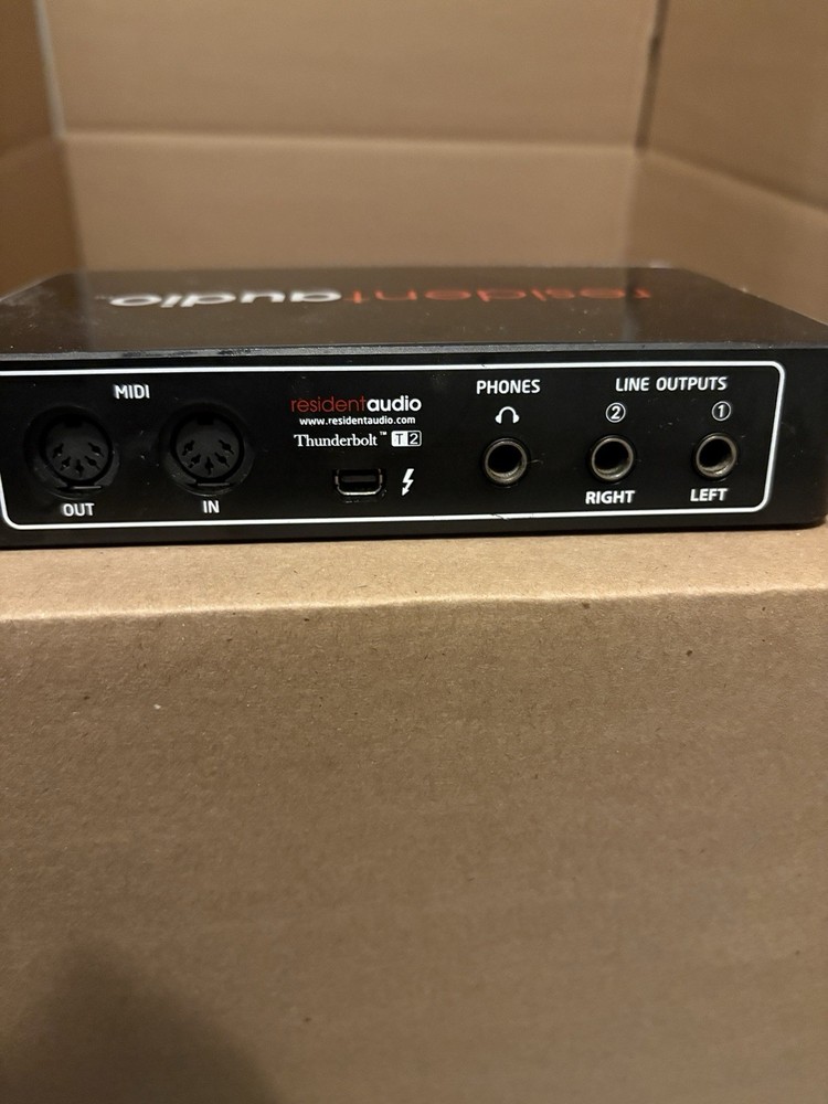 Resident Audio Thunderbolt T2 Interface (NO CORDS)
