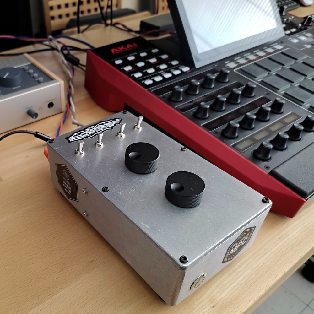 Knock-Boxx MPHC1 Stereo Pre-Amp with API Audio Transformers