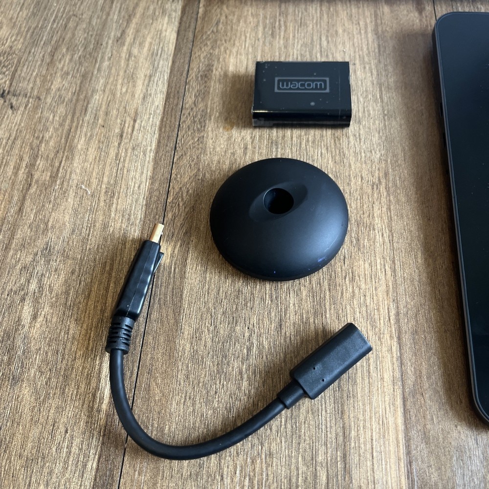Wacom Cintiq Pro 13 DTH-1320 Creative Display Pen Tablet