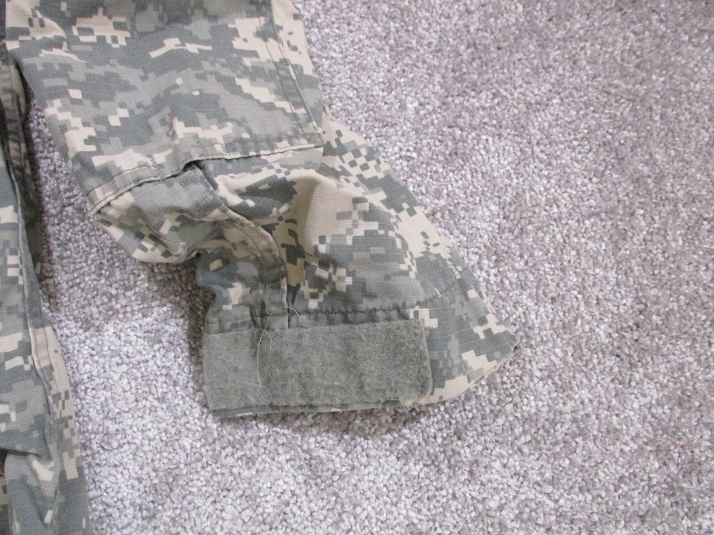 US Army Combat Jacket Mens Size Large