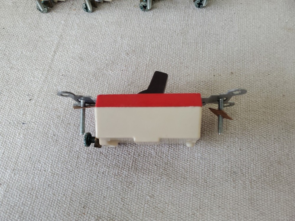 (PACK OF 13) GE TOGGLE SWITCH SPEC GRADE 20A BROWN