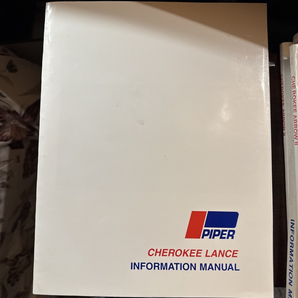 Piper Cherokee Lance Pilot Information Manual