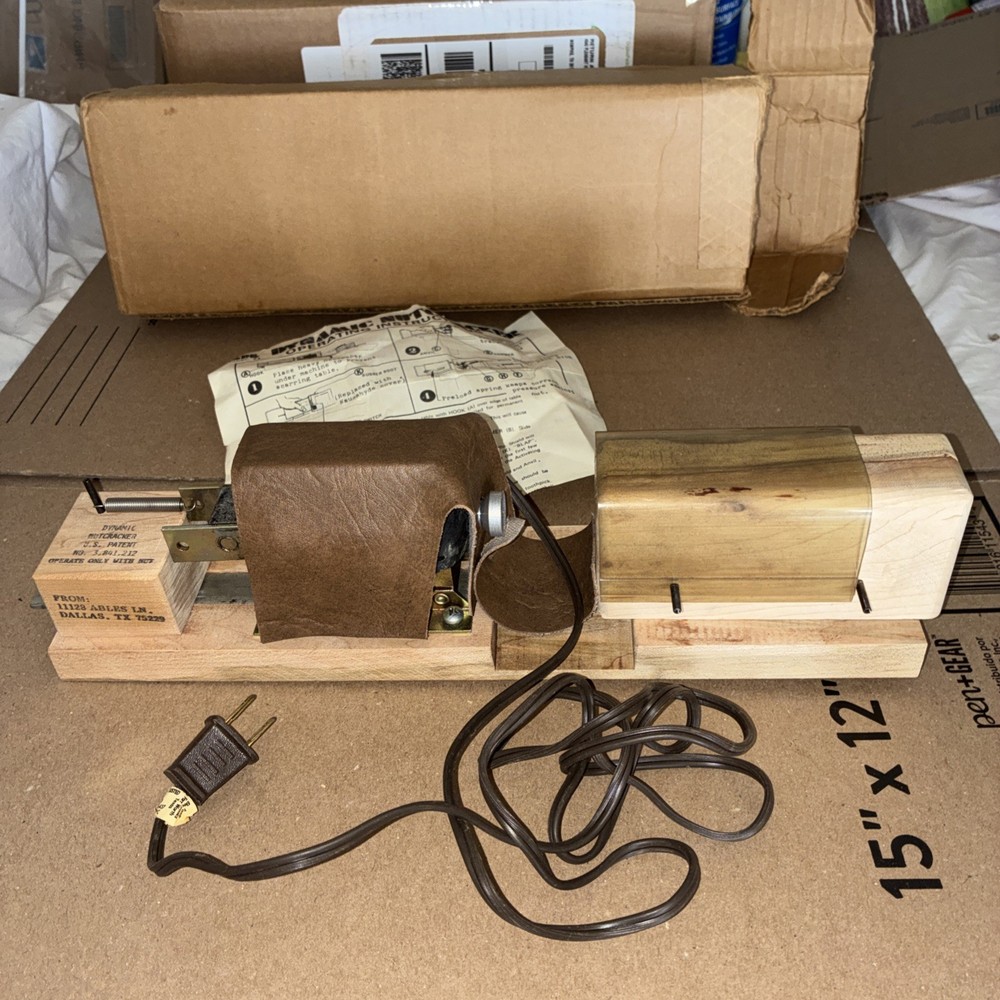 Vintage Dynamic Electric Nut Cracker Pecan Sheller In Box With Paperwork