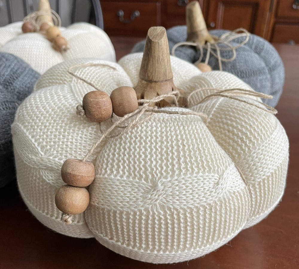wool knitted decorative pumpkins, Halloween home decor
