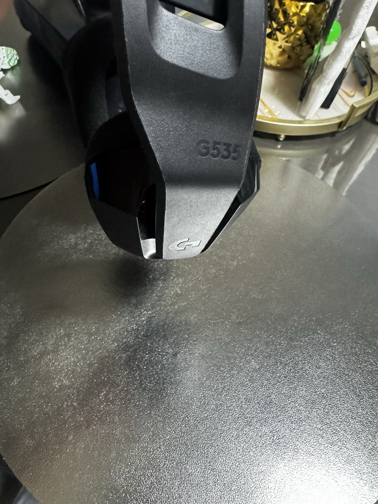 Logitech G535 Wireless Headset , USB Bundle Is Included .