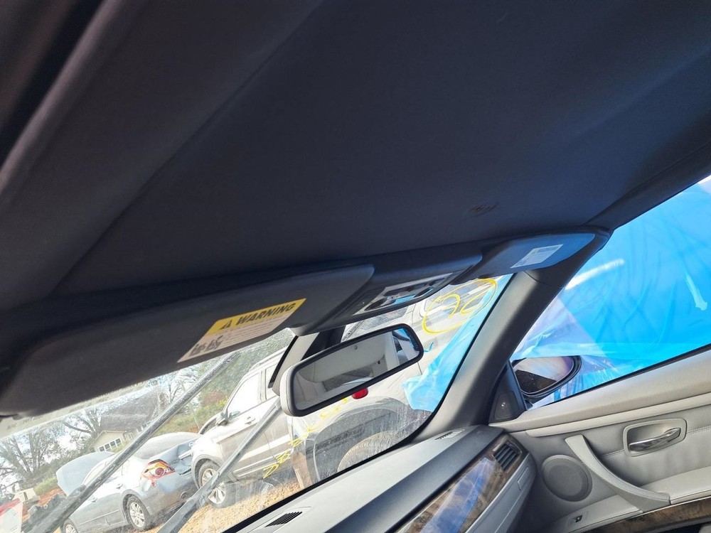 335I 2007 Glove Box 4808698