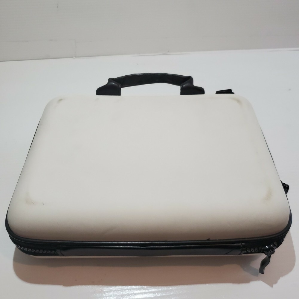 Wii Party Power Box 4 controller rechargeable case