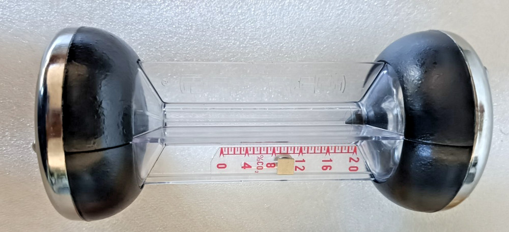 BACHARACH GAS CO2 10-5000 COMBUSTION TEST KIT.