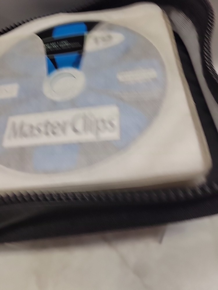 IMSI MasterClips 500,000+ Design Guide & Image Catalog Sampler with 28 CD's