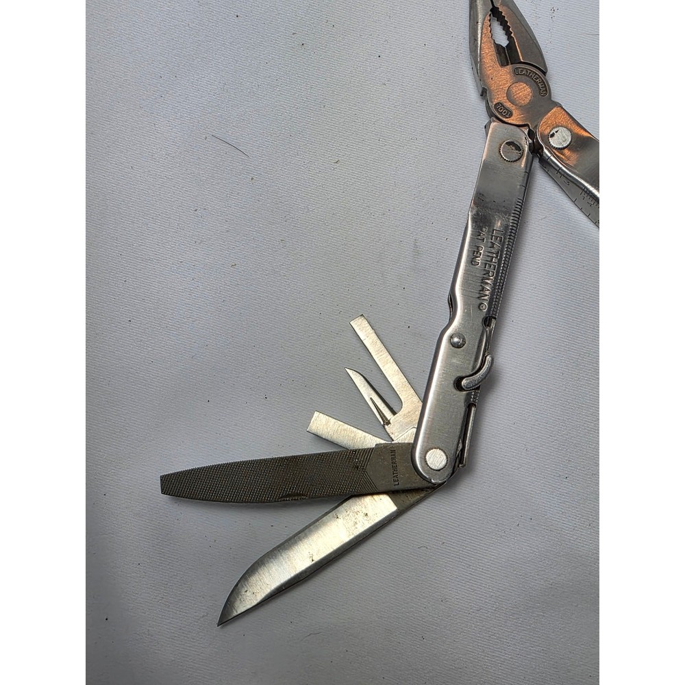 Leatherman Super Tool 200 Multi Tool Good Shape