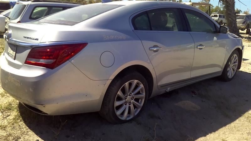 LACROSSE 2015 High Mounted Stop Light 1036902961