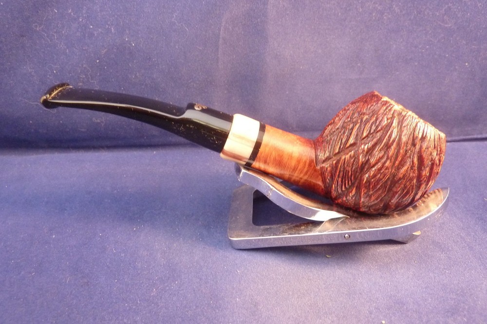 Pipe Luigi Viprati Rusticated