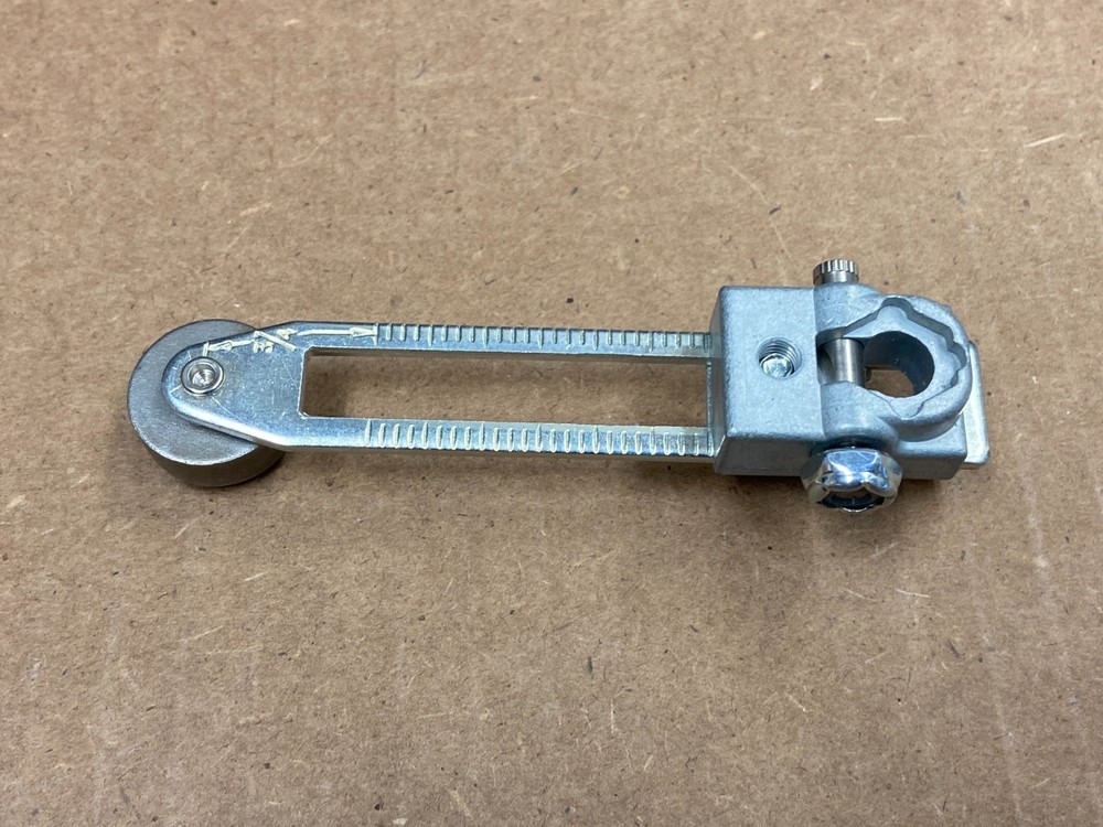 New Allen Bradley 802T-W2B Limit Switch Arm