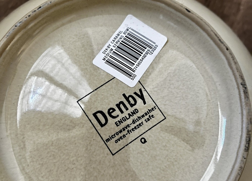 NWT Denby England Caramel Stoneware Medium Serving Bowl 9 1/4"
