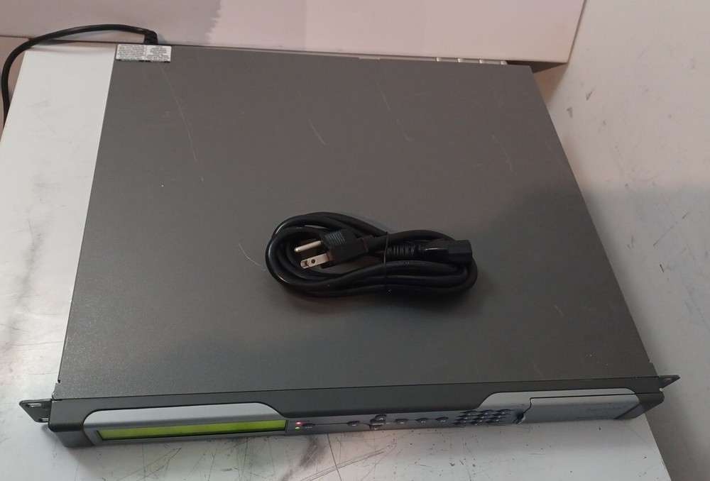 HARMONIC Multifunctional Integrated Receiver Decoder ProView-7100 RF 1 input HD