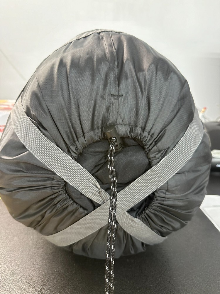 New Forester 3 Season Sleeping Bag Black