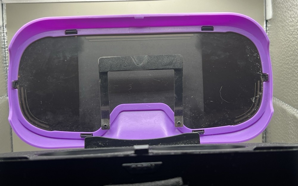 Tzumi Virtual Reality Headset for Smartphone Apple/Android