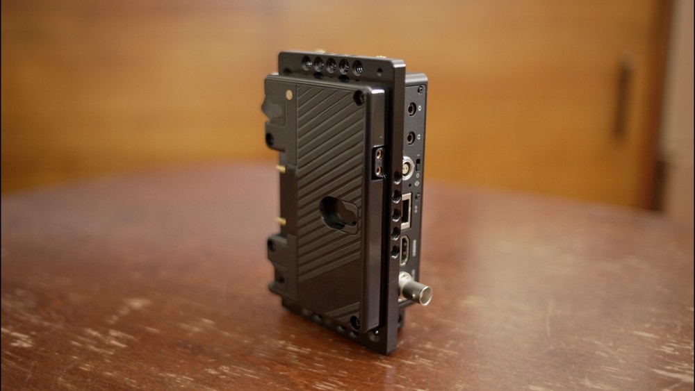 Teradek Cube 655 + Custom Mod Gold Mount Plate