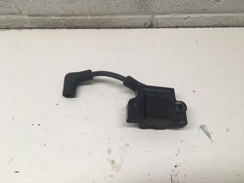 P4 582508 JOHNSON EVINRUDE IGNITION COIL 582508  USED PART