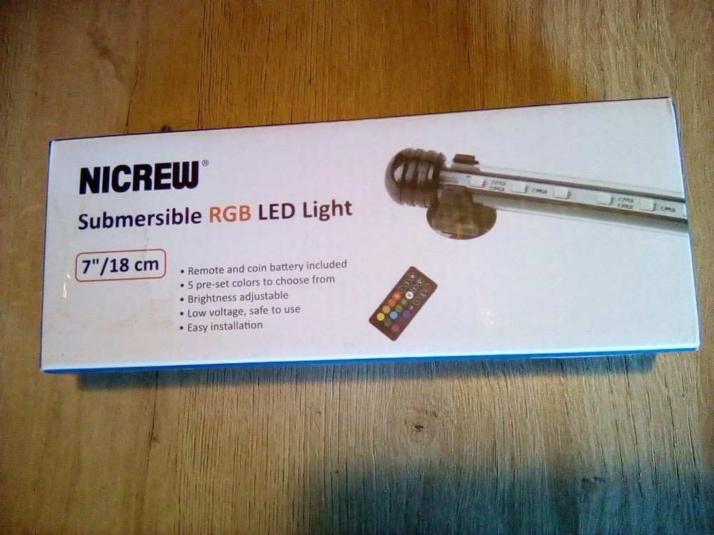 Nicrew Submersible LED Light
