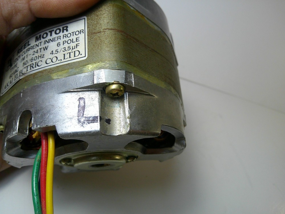 AKAI GX 400D SS LEFT SUPPLY MOTOR TESTED WORKING