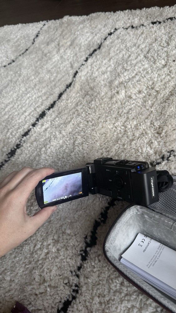 DVC Camera And Recorder Comes With Bag And Extra Battery