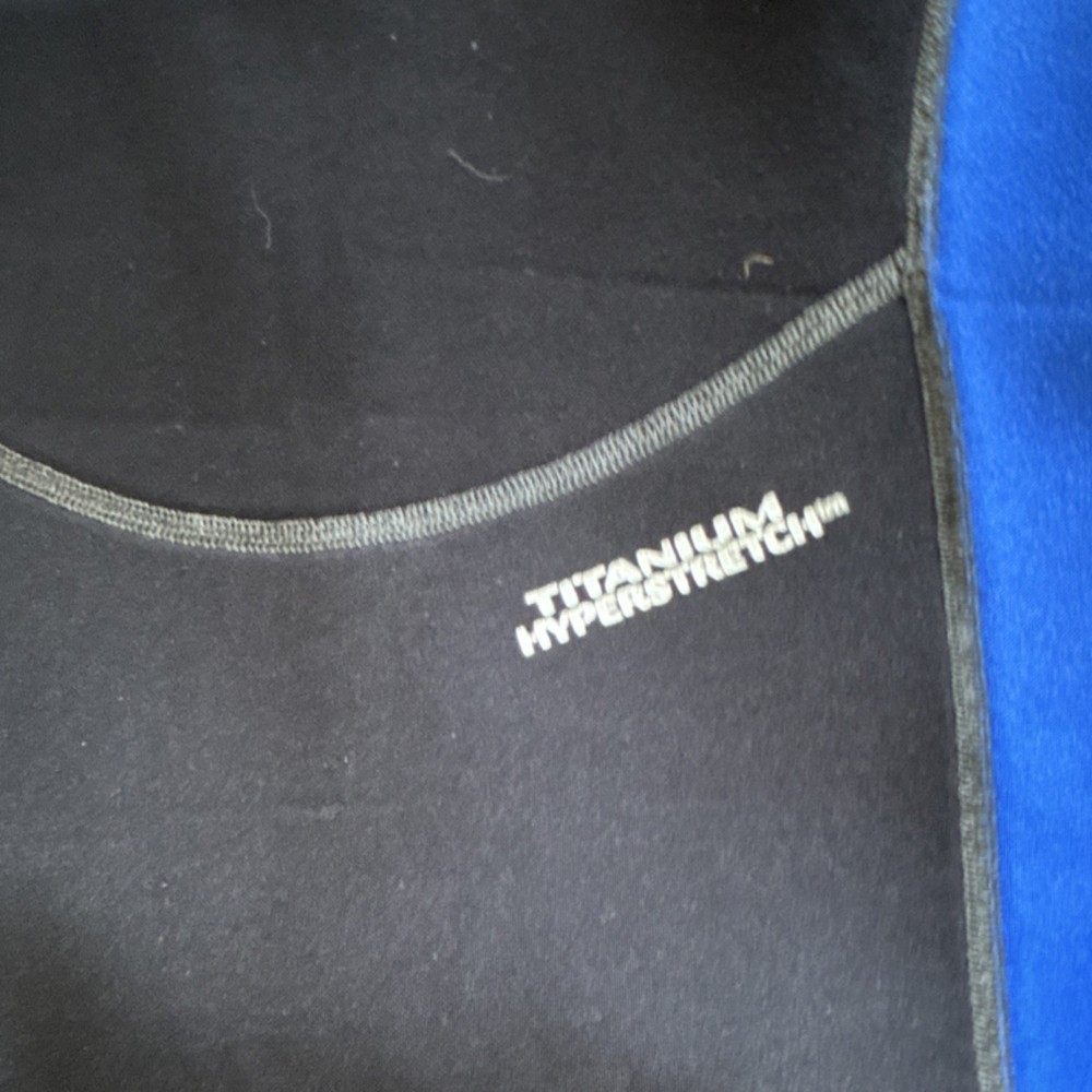 Henderson Youth Wetsuit Medium Titanium Hyperstretch 3mm Black Blue