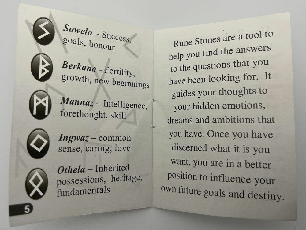 Rose Quartz Rune Set