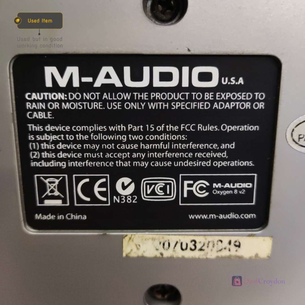 M-AUDIO OXYGEN 8 V2 PORTABLE 25 KEY CONTROLLER KEYBOARD