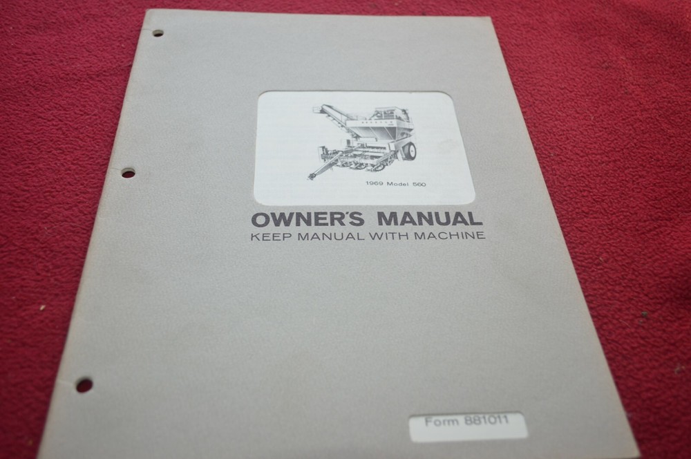 Hesston 560 Beet Harvester Operator's Manual AMIL15