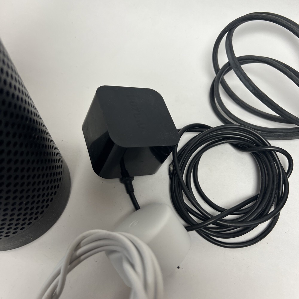 Lot Of 4 Amazon Echo And Google Home (1st Generation) (UNTESTED)