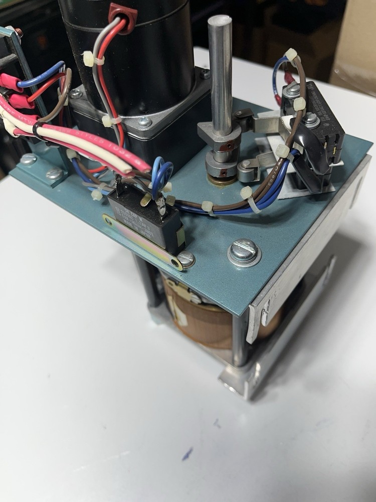 Staco industrial variable motorized transformer model 15M 501