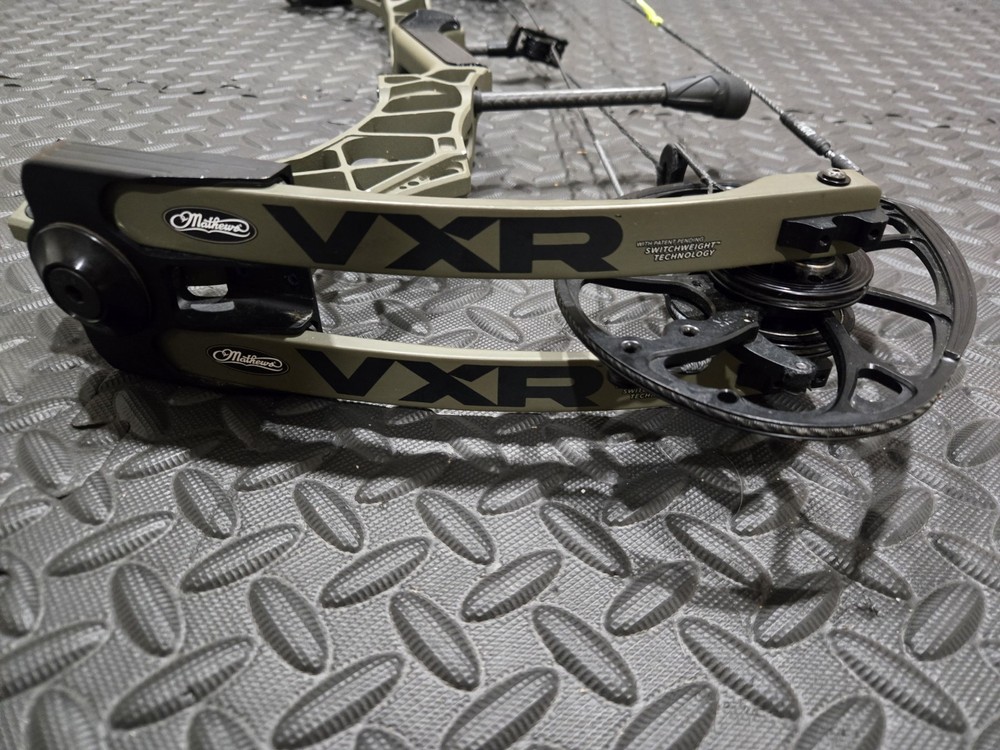 Mathews VXR 28