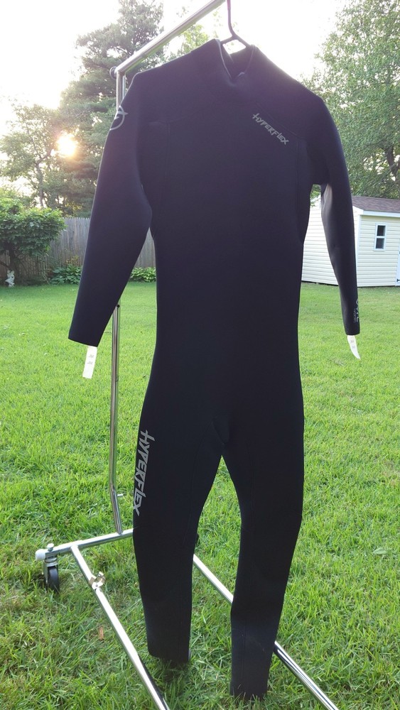 NEW HYPERFLEX VYRL 4/3  BACK ZIP - SIZE MEDIUM LARGE - MENS FULL WETSUIT