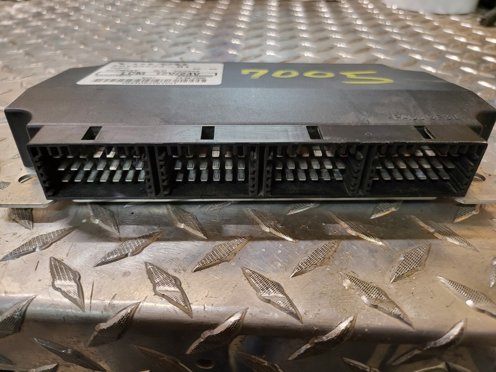 VOLVO LIGHT CONTROL MODULE LCM 20744283-01