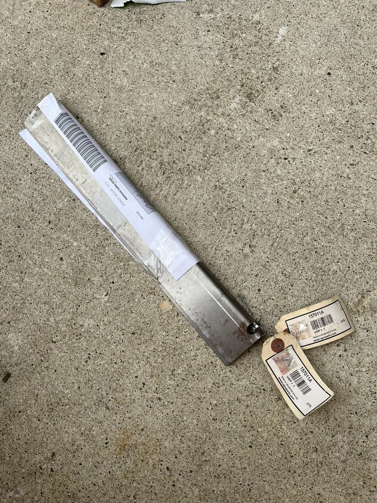 Agco Battery Clamp 157011A