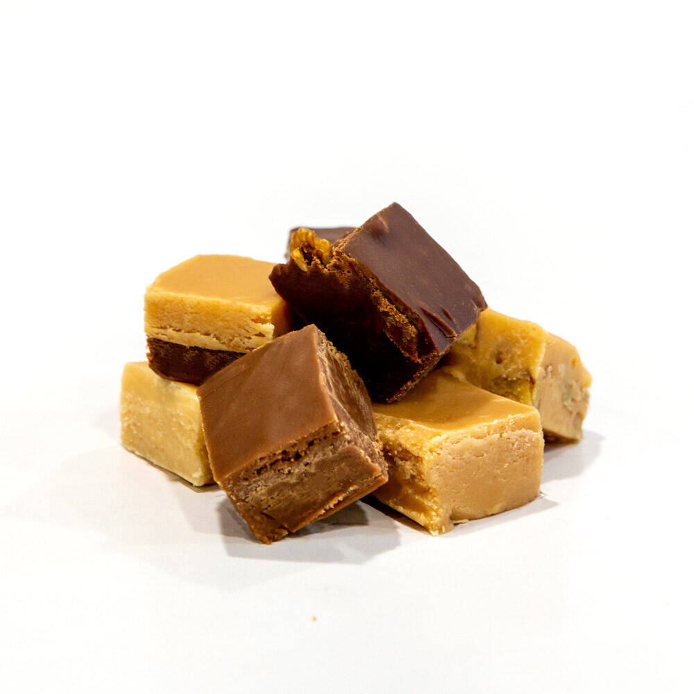 Hall's Valentine's Day Fudge, 1 Pound