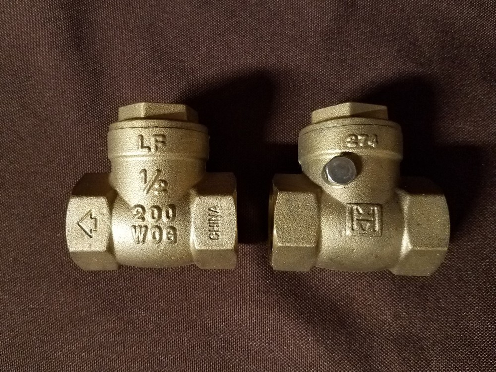 2 Swing Check Valves 1/2", Brass, FNPT, LF, 200 WOG