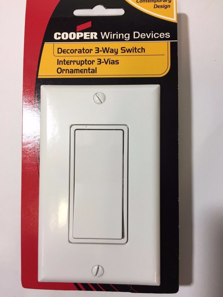 COOPER DECORATOR 3-WAY ROCKER SWITCH WITH COVER PLATE WHITE