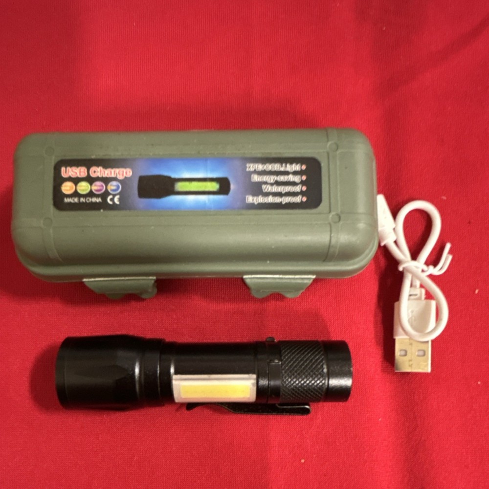 USB Rechargeable LED Flashlight Aluminum Waterproof Energy-saving Black