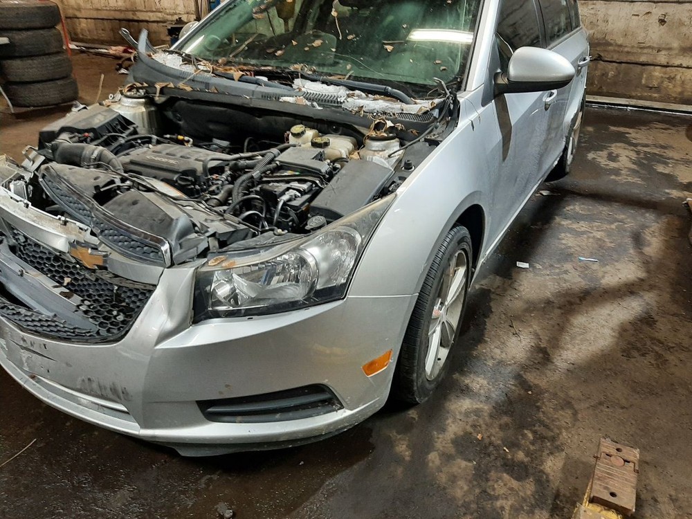 CRUZE 2012 Antenna 1073375