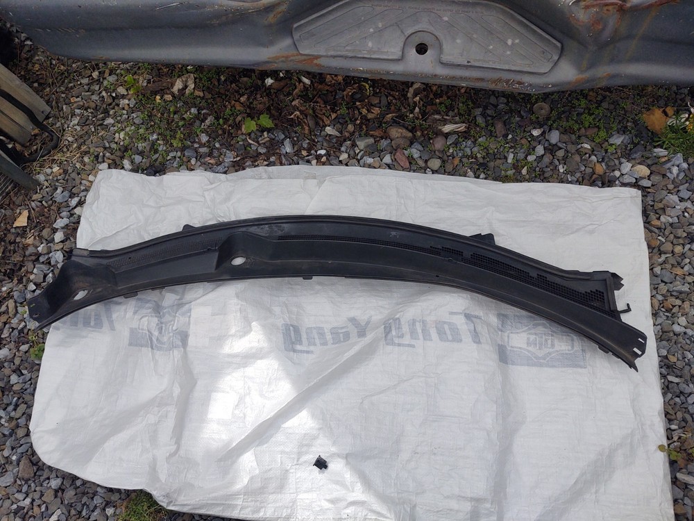 2009-2014 Nissan Maxima Windshield Cowl Vent Panel