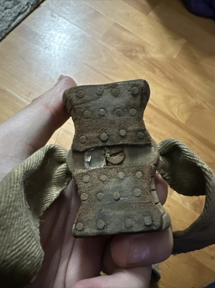 Unknown Military Leather Strap Fond Inside A WW1 Haversack