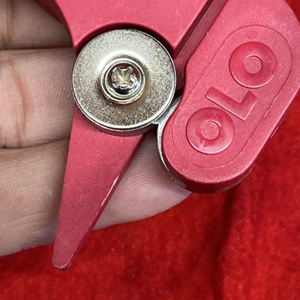 OLO ROLLING SCISSORS CUTTER (k3)