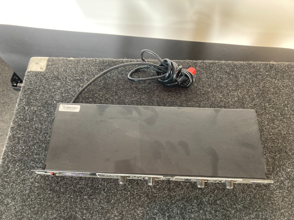 ART DUAL LEVELAR - 2 Channel - Open Box, Floor Model