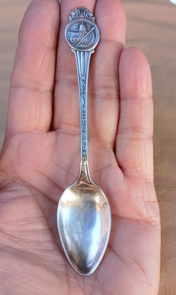 Sterling Silver Washington DC Souvenir Spoon