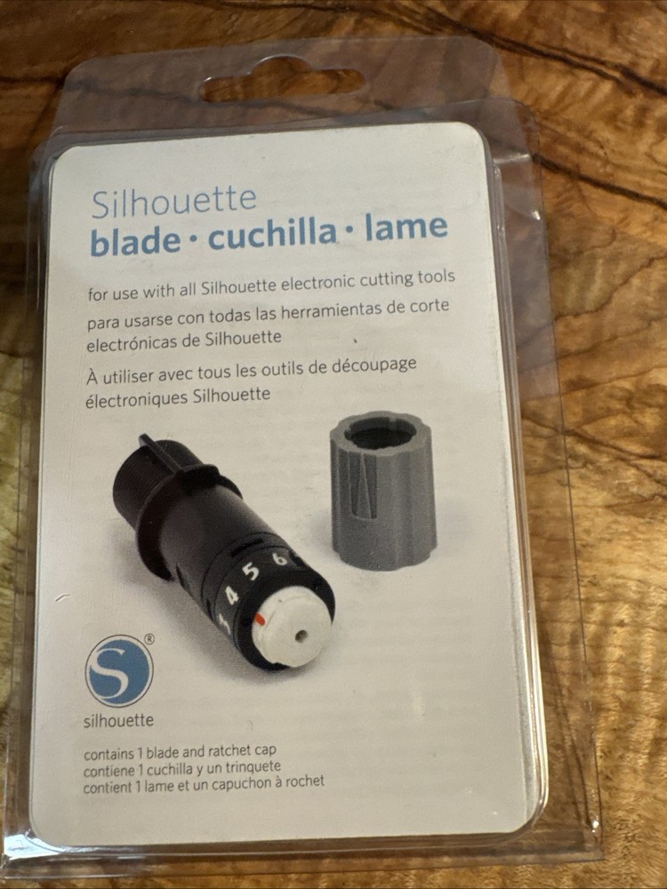 Silhouette Blade - NIP - Crafting Blade