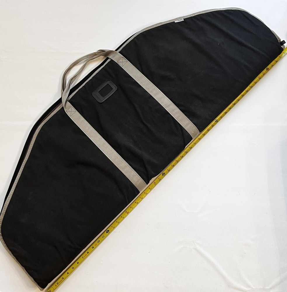 Supreme Archery Bow Black Soft Shell Carry Bag Padded Carry Straps Thick Padded