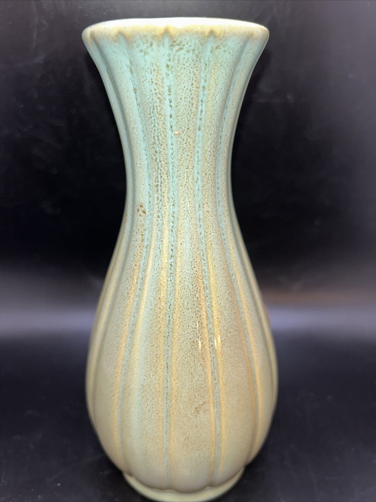 Multicolored Vase With A Bird And Flowers Design