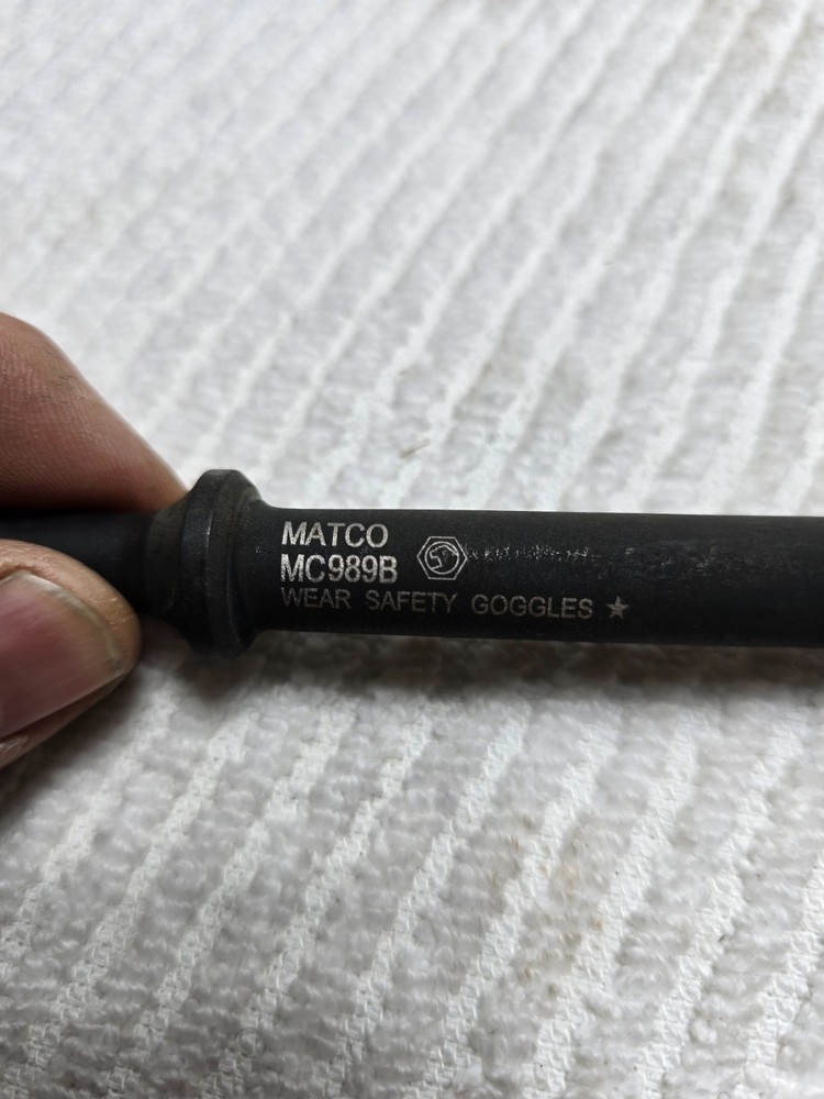 Matco Tools 18" Pneumatic Chisel 1/8" Taper Punch MC989B